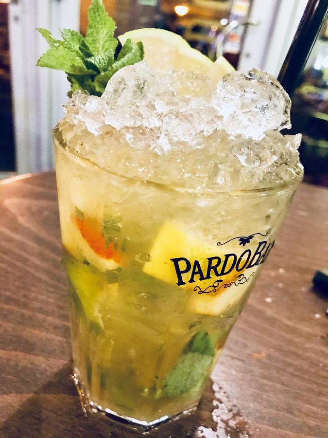 Pardo Bar Hotel Locarno Bagian luar foto